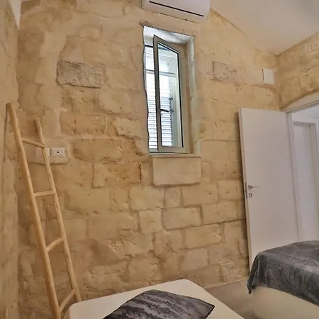 Holiday home Dimora Storica Rebecca A *