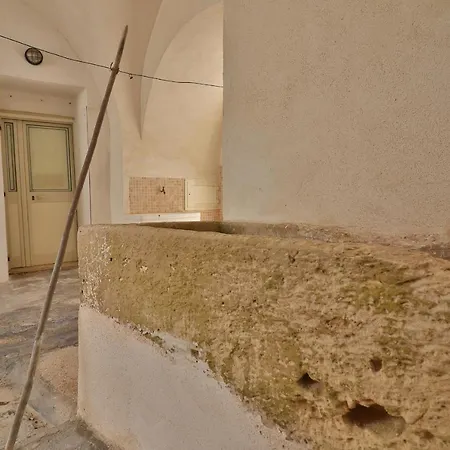 Dimora Storica Rebecca A Holiday home Otranto